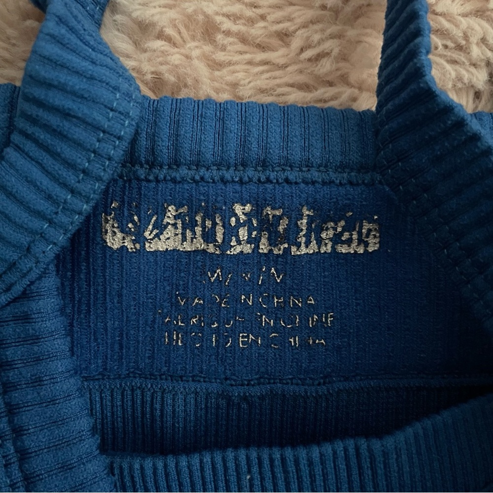 Blue Ribbed Tank Top - Picture 4 of 8